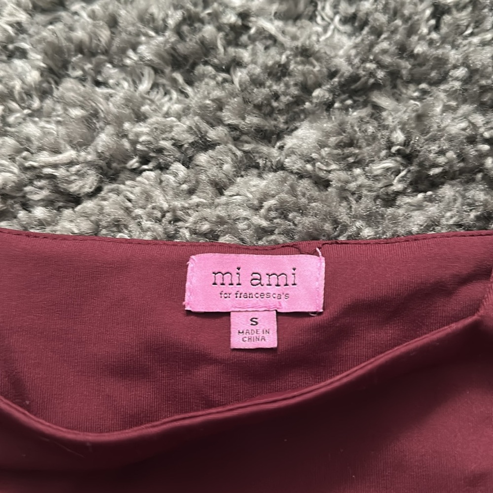 Francescas tuck in top. Size S - Picture 3 of 5